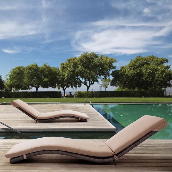 Gemini Chaise Lounge