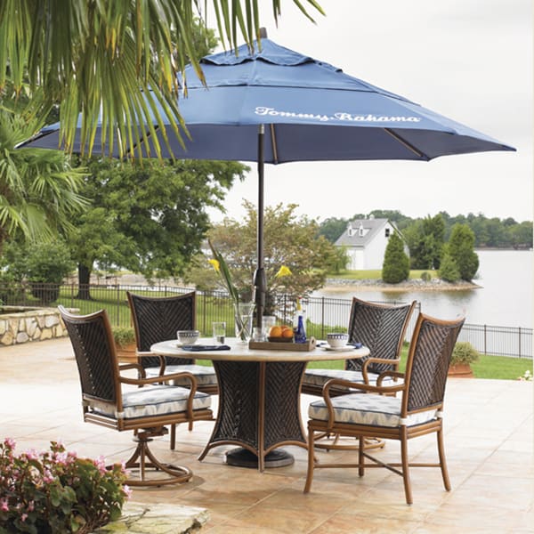 Island Estate Lanai Dining