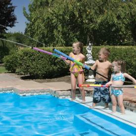 A Jumbo Water Launcher Perfect For The Swimming Pool, Ocean or Lake!