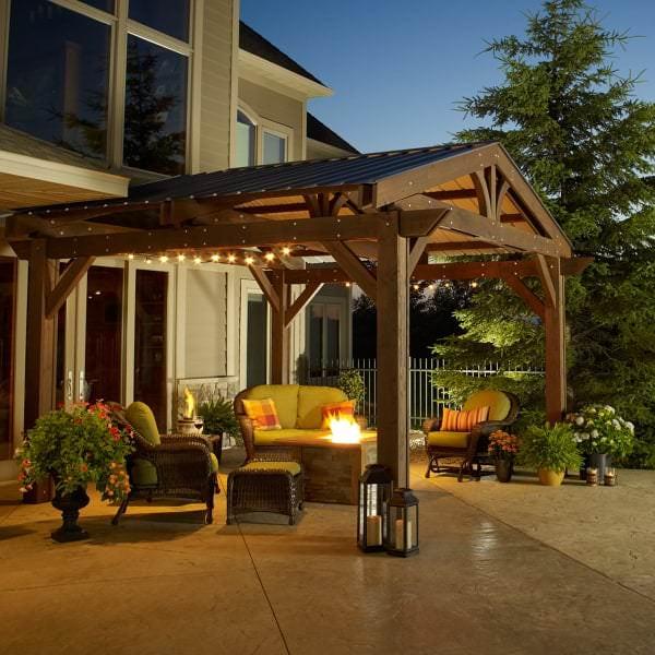 wood pergola