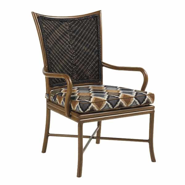 Island Estate Lanai Dining