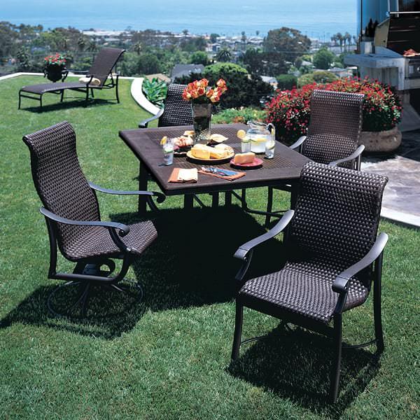 Montreux Woven Dining
